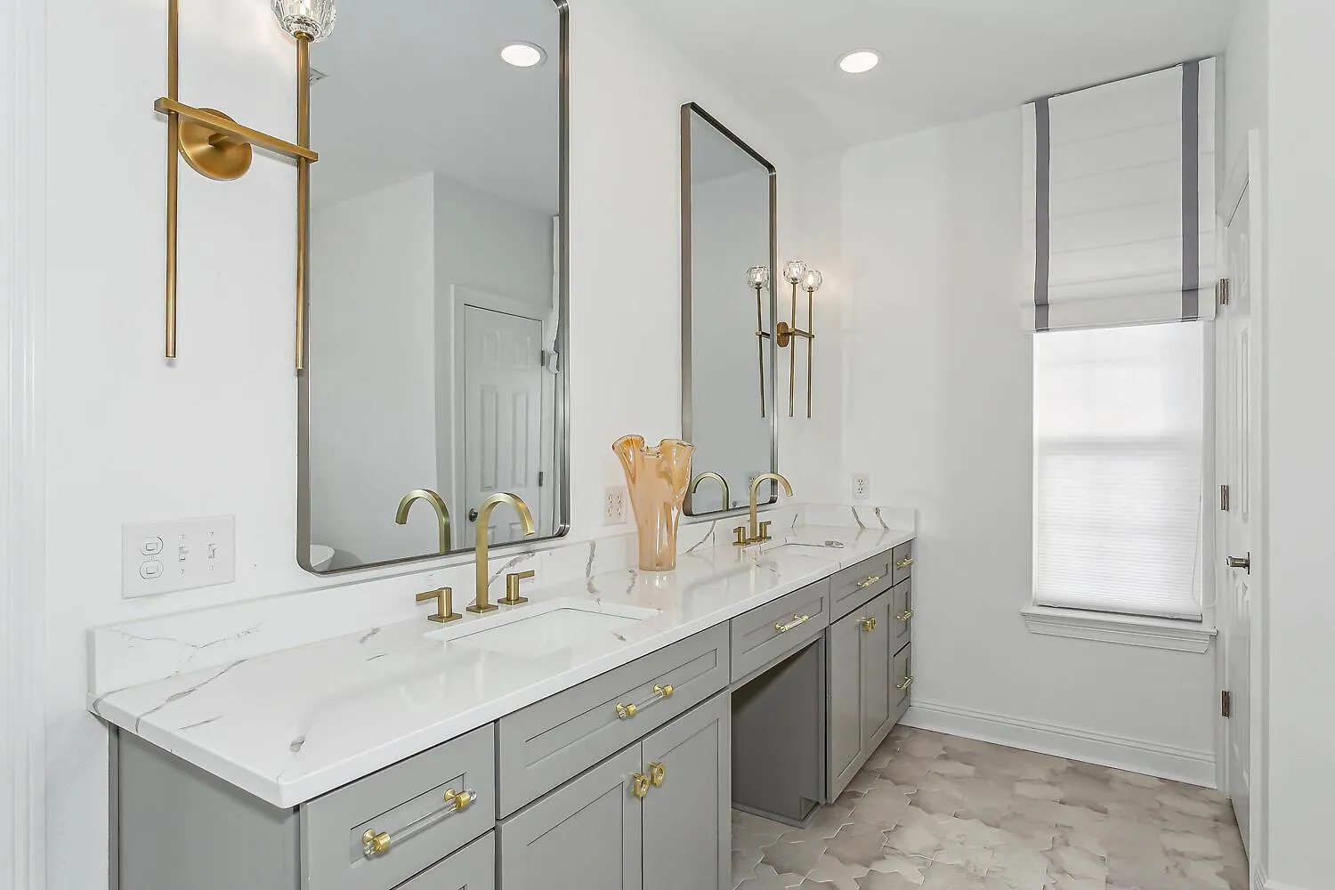Downtown Pensacola 2B Townhome Holiday home